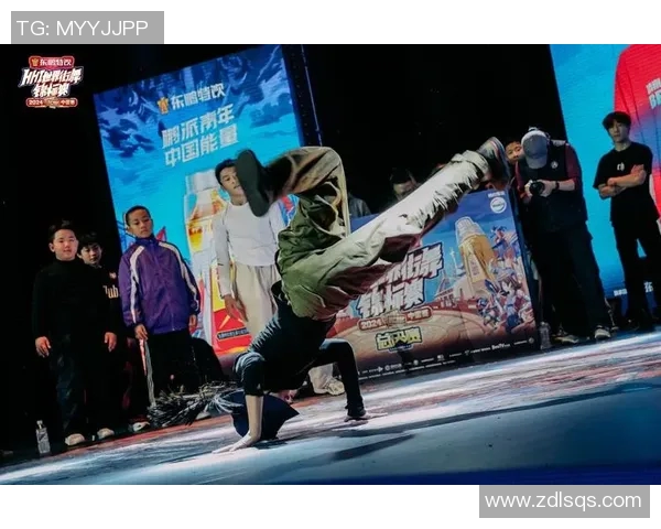 深圳街舞队与广州街舞队赛后复盘团队协作的精彩瞬间与经验分享