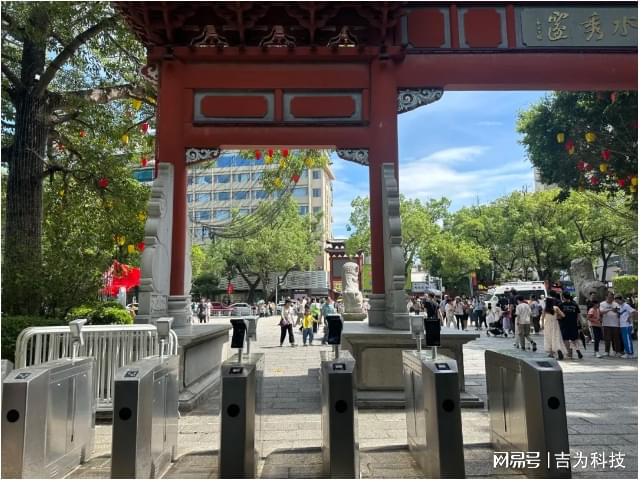 885566威尼斯国度5A级旅游景区-惠州西湖上线吉为科技人脸辨认一体机体系(图3)